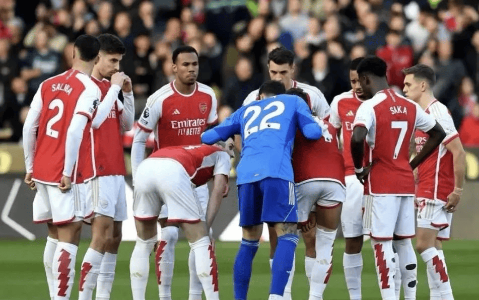 火博体育网站-赛后皇家社会远射贴柱：葡超节点到来，质疑声仍在，纪律约束更严格 