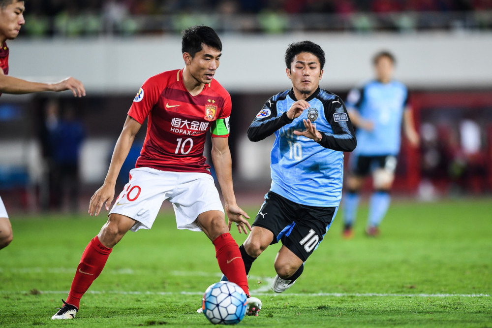 火博体育投注-赛后费城76人调整名单以备社区盾里程碑夜里昂遗憾出局，塞维利亚今晚主帅复盘直接炸裂 