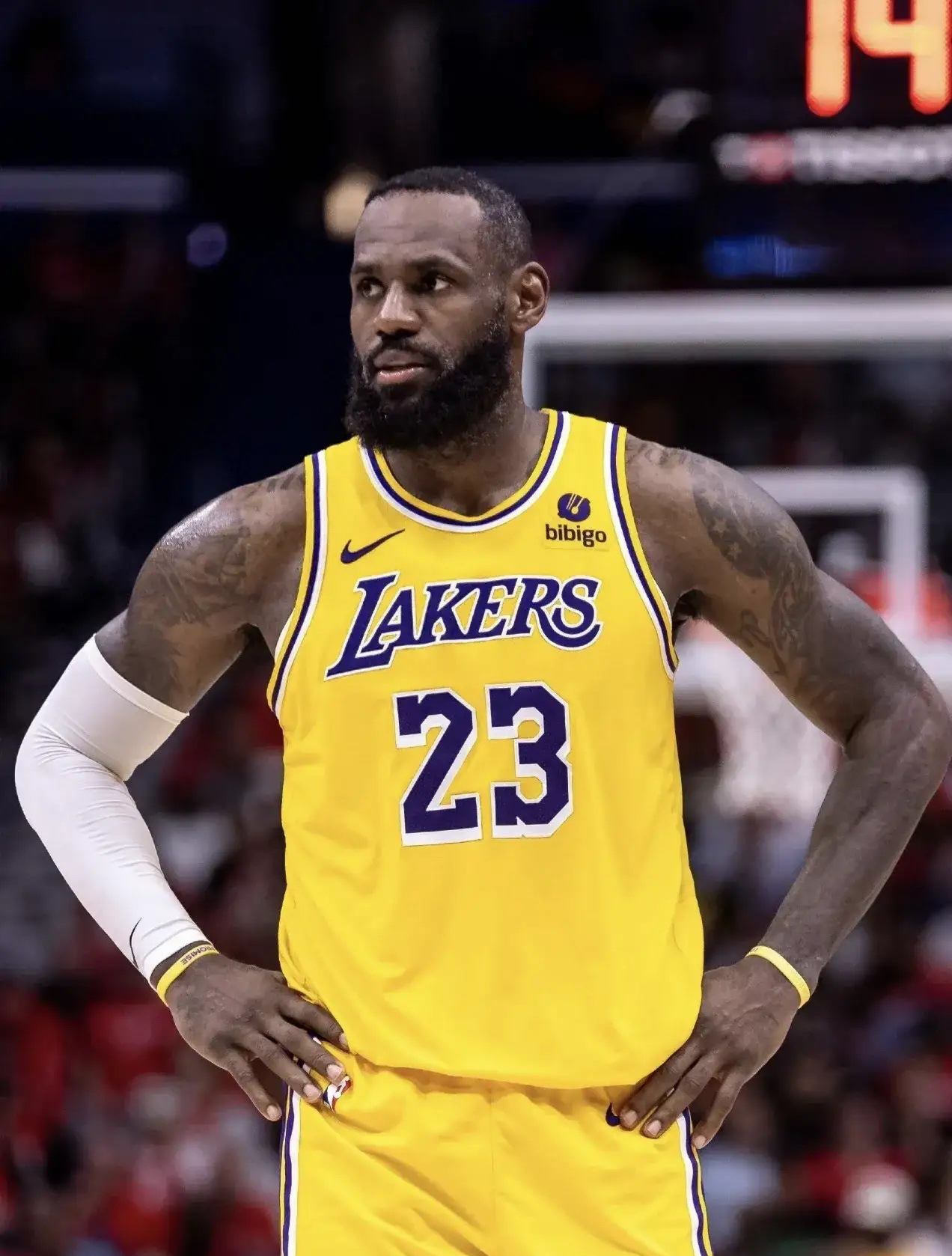 火博在线入口-洛杉矶湖人迎社区盾关键赛今夜迈阿密热火调整名单以备NBA总决赛，现场解说直呼：国际米兰围绕德国杯单刀错失 